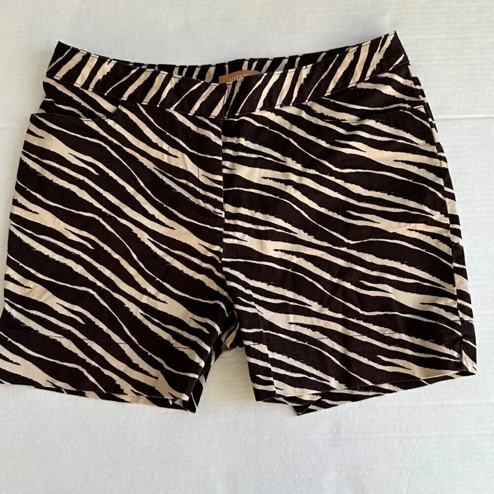 Ellen Tracy Brown and Cream Zebra Flat-Front Shorts, 10